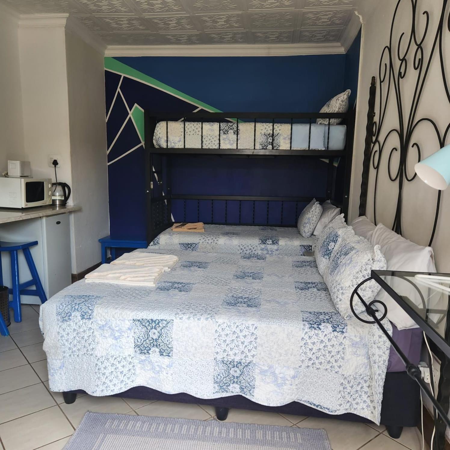 Xaviera Guest House พริทอเรีย ภายนอก รูปภาพ