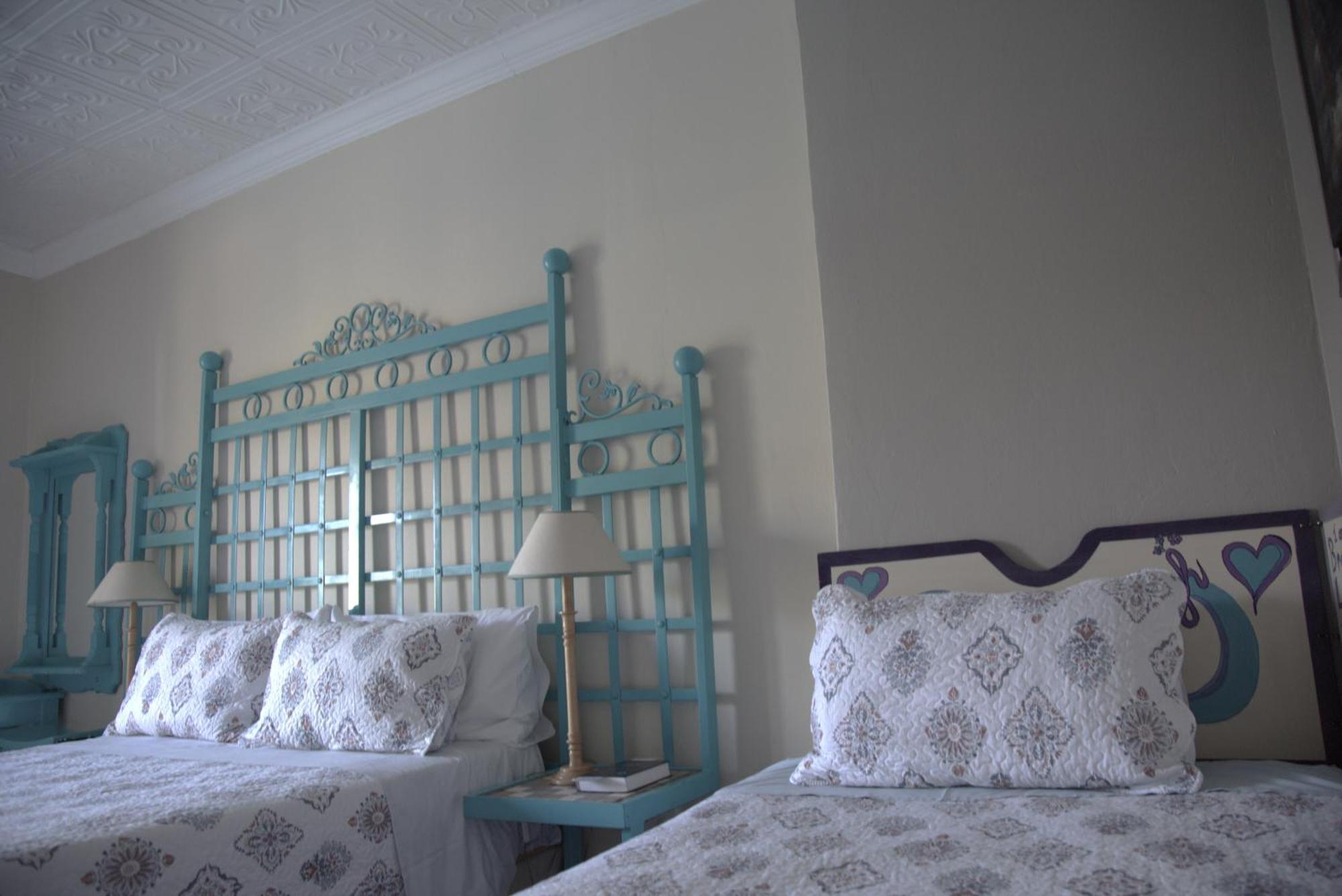 Xaviera Guest House พริทอเรีย ภายนอก รูปภาพ